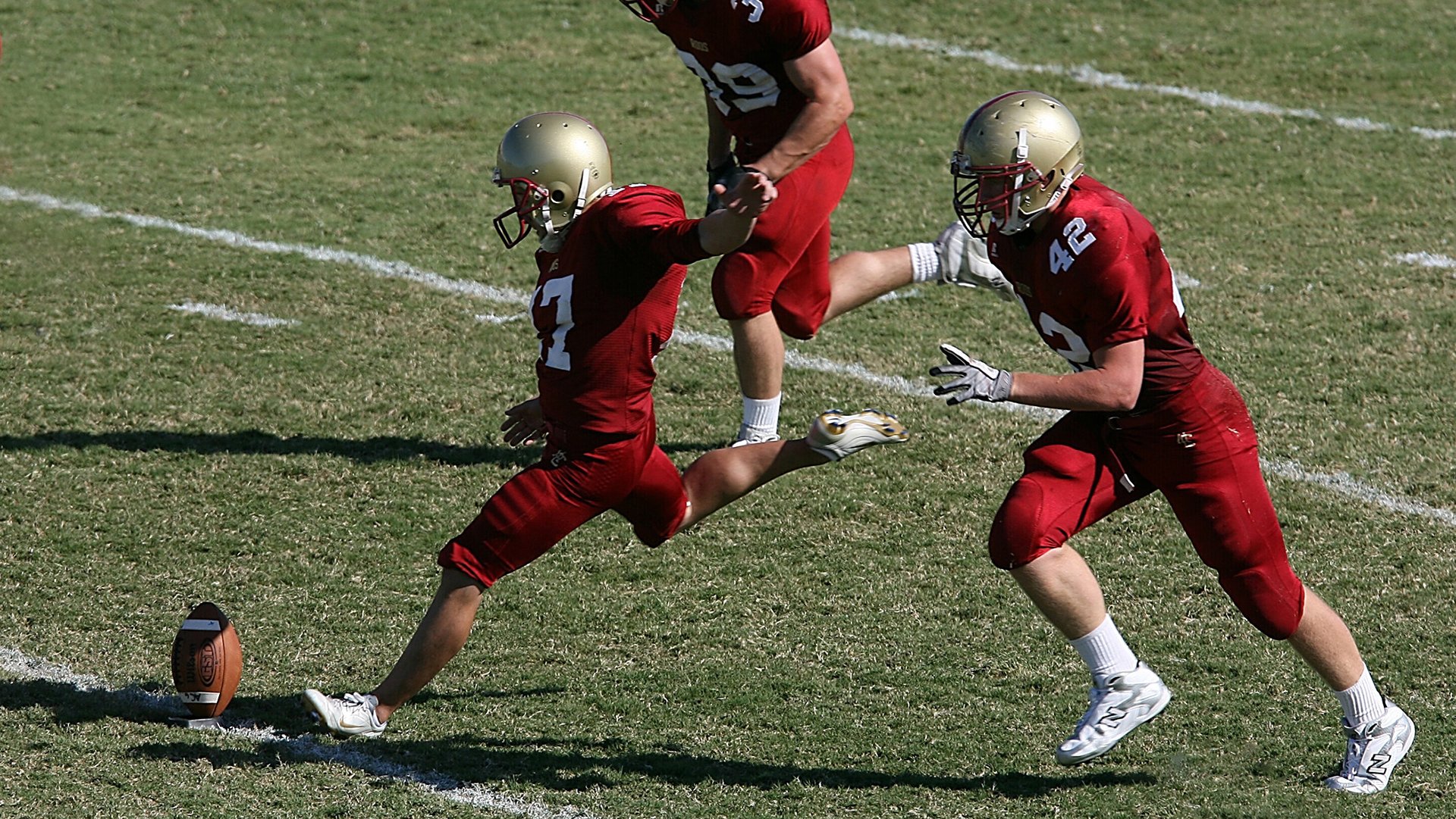 中国足球国家队领导层沟通方式与决策透明性，中国足球领导改革小组